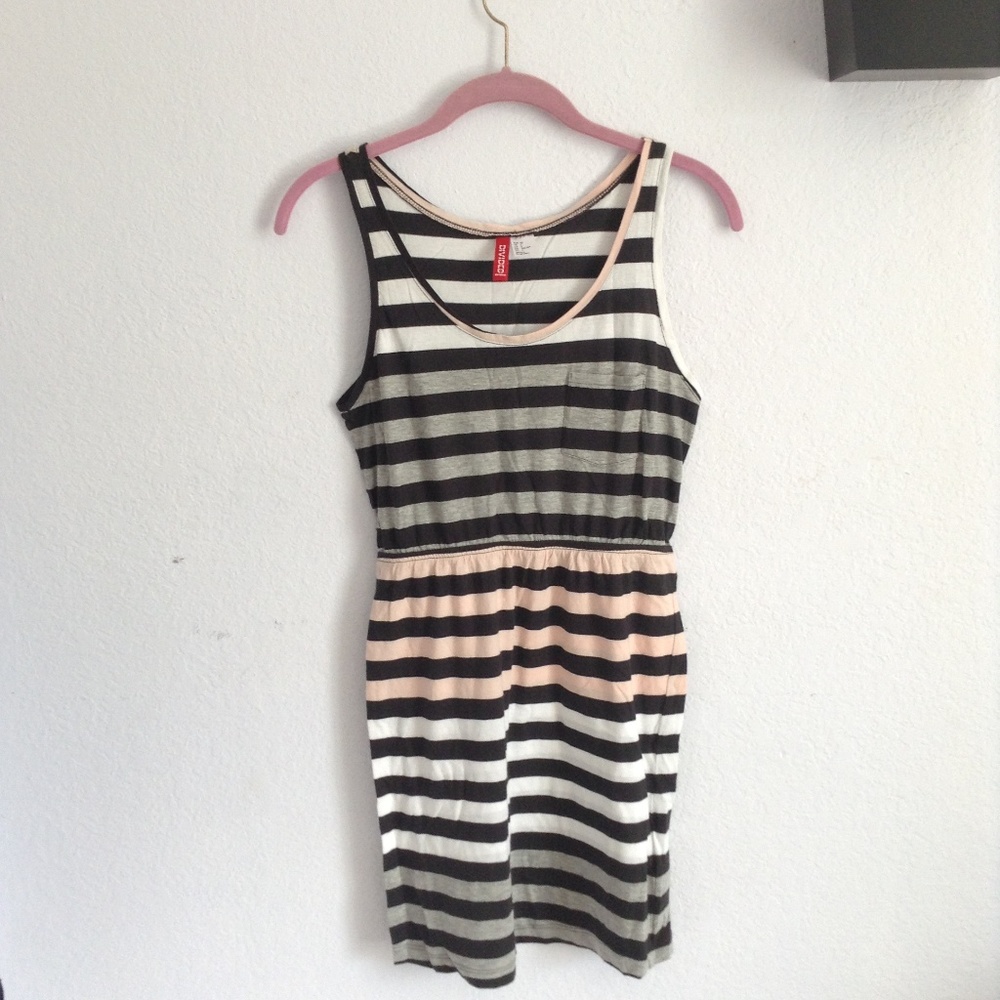H&M Divided S Striped Dress
